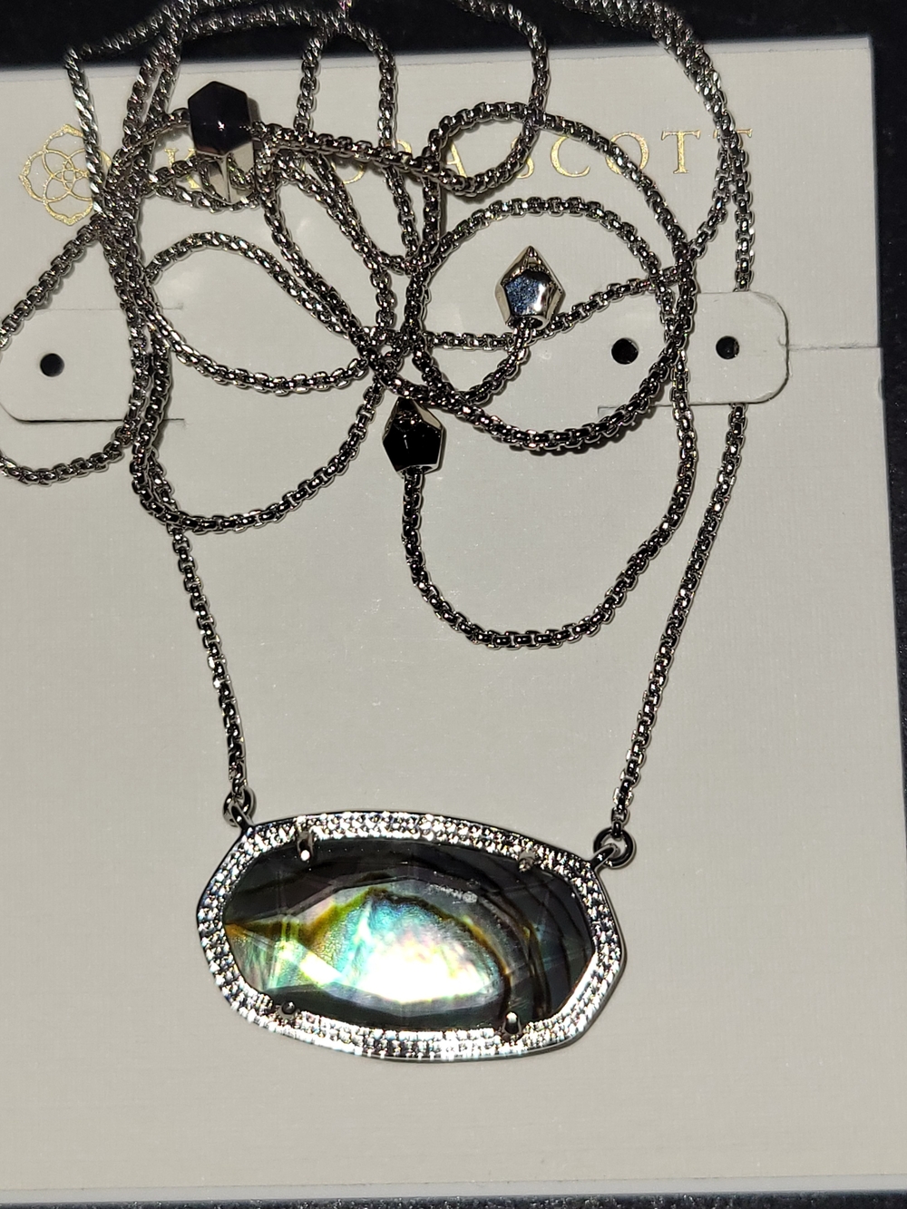 Kendra Scott Iridescent Abalone Pendant Necklace in Green-Blue
